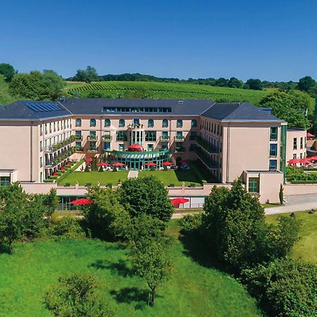 Victor'S Residenz-Hotel Schloss Berg Ненниг Экстерьер фото Aerial view of the campus