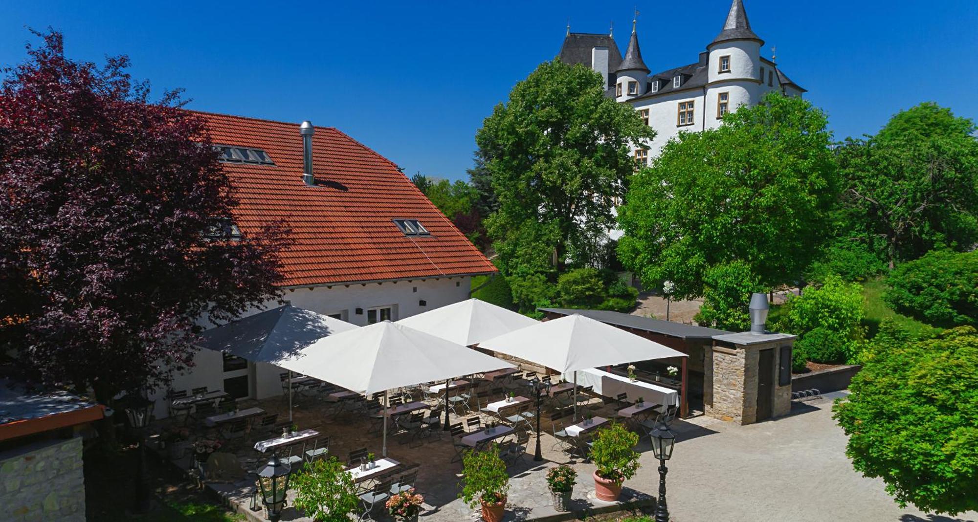 Victor'S Residenz-Hotel Schloss Berg Ненниг Экстерьер фото The restaurant in the castle