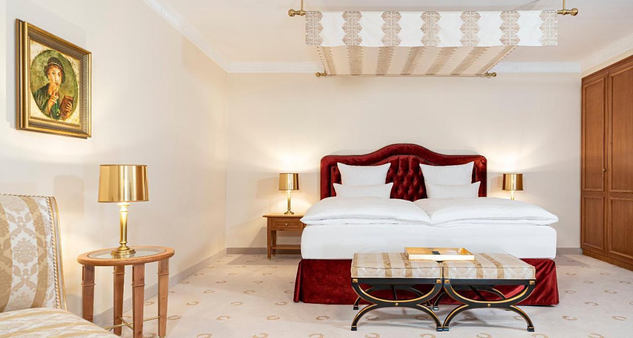Victor'S Residenz-Hotel Schloss Berg Ненниг Экстерьер фото